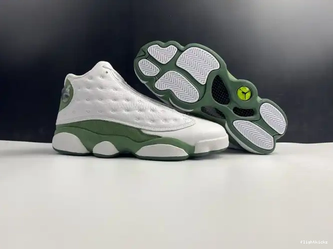 13 Retro Air PE